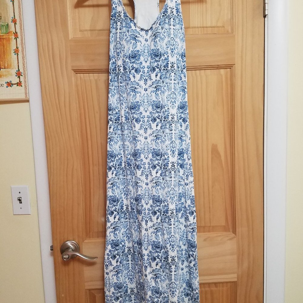 Uniqlo Blue Racer Back Maxi FlowerDesign Dress
